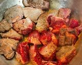 牛すね肉の赤ワインビーフシチュー作り方1写真