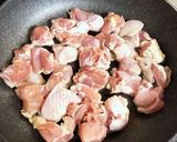 鶏もも肉のガリバタ炒め作り方1写真