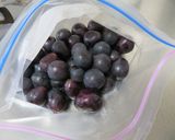 ヨーグルトでさっぱり★巨峰ジェラート作り方1写真
