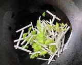 アサリとセロリ菜のオイスター炒め作り方2写真