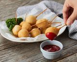 子供喜ぶ☆まんまる美味アメリカンドッグ作り方5写真