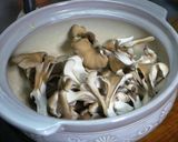 舞茸のアヒージョと〆のパスタ作り方5写真