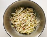 簡単！春キャベツとコンビーフのサラダ作り方4写真