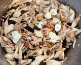 舞茸のアヒージョパスタ作り方4写真