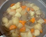 簡単　肉じゃが作り方3写真