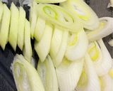 きのこと大葉の濃厚バター醤油パスタ作り方1写真