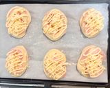 お惣菜パンの定番♡ハムチーズパン作り方11写真