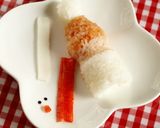 ヤクルトの容器で簡単サンタおにぎり作り方5写真
