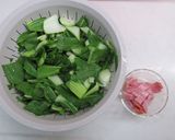 チンゲン菜とベーコンの卵炒め作り方1写真