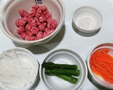 犬ご飯　牛ミンチの野菜巻き作り方1写真