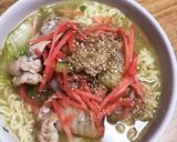 白菜豚肉の生姜炒めをのせた塩ラーメン作り方4写真