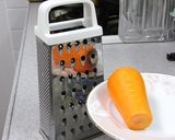 サラダ用にんじんのカット作り方1写真