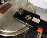 韓国風　豚バラブロックのキムチ煮込み作り方8写真