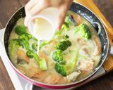 妊婦飯♪鮭とブロッコリーの クリーム煮作り方3写真