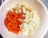もっちり♪いも団子とたっぷり野菜汁作り方1写真