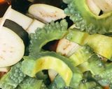 ゴーヤとナスと玉ねぎの味噌炒め作り方1写真