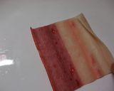 お弁当に♪カニカマのくるくるフラワー☆作り方1写真