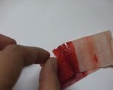 お弁当に♪カニカマのくるくるフラワー☆作り方3写真