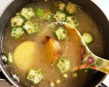 胡麻薫る♪焼きじゃがいもとおくらの味噌汁作り方5写真