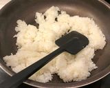 簡単！焦がし醤油シンプルガーリックライス作り方2写真