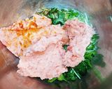 簡単☆かいわれと大葉のねぎとろ和え作り方1写真