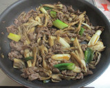 舞茸と牛肉のすき焼き風炒め☆お肉柔らか！作り方5写真