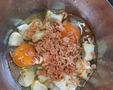 お麩でふわふわ桜海老卵　干し貝柱スープ作り方1写真