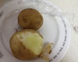 じゃがいもとクレソンのピリっとサラダ作り方1写真