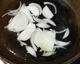 玉ねぎと糸こんにゃくと玉子の豚丼作り方2写真