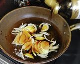 玉ねぎと糸こんにゃくと玉子の豚丼作り方3写真