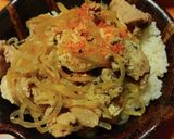 玉ねぎと糸こんにゃくと玉子の豚丼作り方9写真
