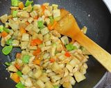 蓮根と鶏肉の炒め物作り方6写真