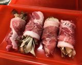簡単！レンジで５分♪まいたけの豚肉ロール作り方8写真