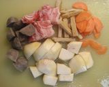 竹輪でもごぼ天でも！練り物が決めての豚汁作り方1写真