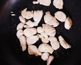 ワインに合う♪大根の葉とササミの炒め物作り方4写真