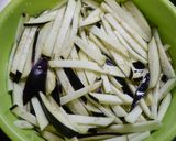 簡単！茄子のカリーブルスト作り方1写真