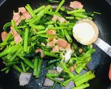 空心菜（あさがお菜）とベーコンの炒め物作り方4写真