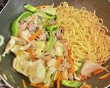 焼肉のタレでニンニク香るピリ辛焼きそば作り方4写真