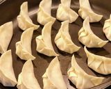 洋食のシェフ直伝！ジューシーな絶品餃子☆作り方7写真