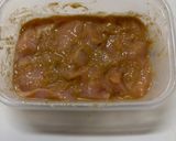 【簡単おかず】鶏胸肉の味噌漬け焼き作り方2写真