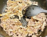 簡単、一品♪舞茸と豚ひき肉の甘辛炒り豆腐作り方5写真