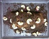 ハロウィンに立体ケーキ芋虫デコレーション作り方10写真