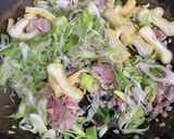 豚コマ、キムチ、油揚げ、ネギの常備菜作り方3写真