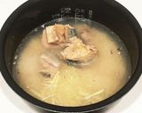 炊飯器にお任せ！【サバ缶で炊き込みご飯】作り方3写真