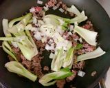 青梗菜とひき肉のオイスターソース炒め作り方7写真