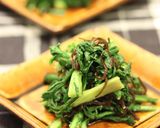 お弁当に♬春菊と塩昆布の海苔巻き作り方4写真