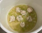 離乳食後期♡白菜と鶏つみれのスープ作り方3写真