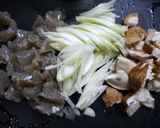 簡単10分！甘辛いも煮作り方3写真
