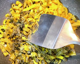 高菜漬けの油炒めと大根漬けのサッと和え作り方5写真