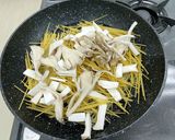 さば缶とトマトのパスタ作り方2写真